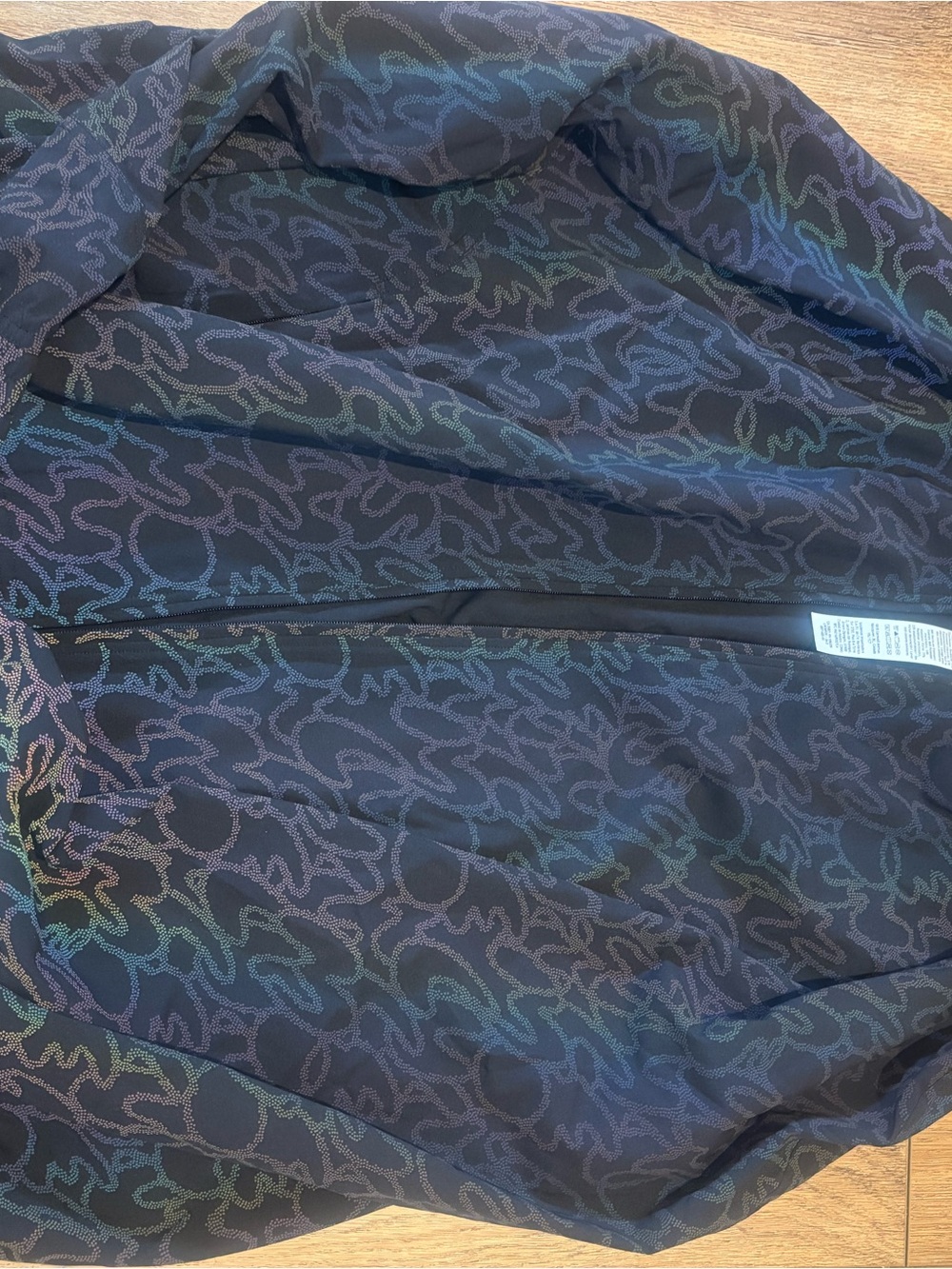 Lululemon Seawheeze jacket with Iridescent Pattern